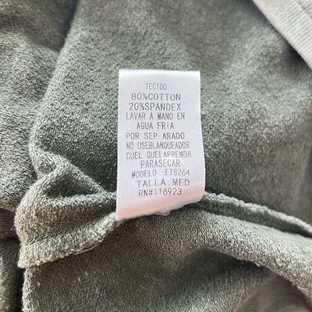 Easel, Sz M, oversized, lagenlook, loose, flowy, sage green, flounce top - Picture 6 of 10
